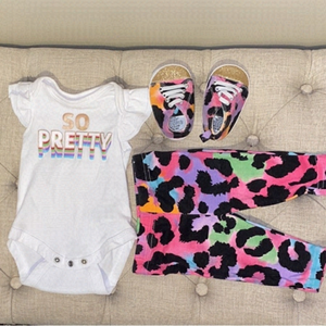 Weeplay Baby 3 Piece Set with Shoes Size 3/6M